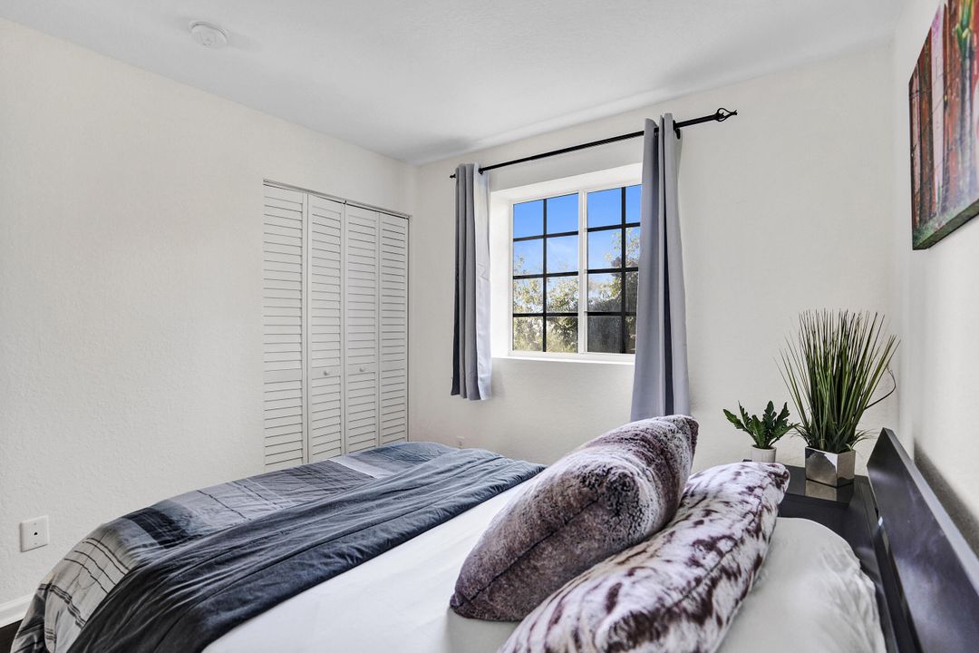 En Venta: $450,000 (3 camas, 2 baños, 1796 Pies cuadrados)