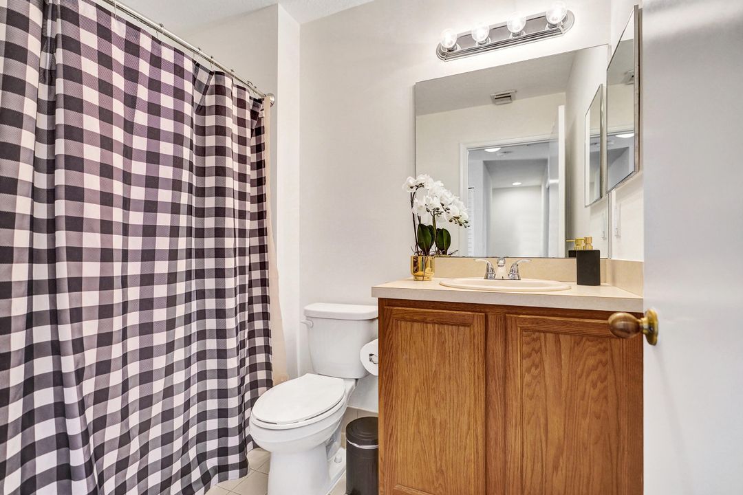 En Venta: $450,000 (3 camas, 2 baños, 1796 Pies cuadrados)