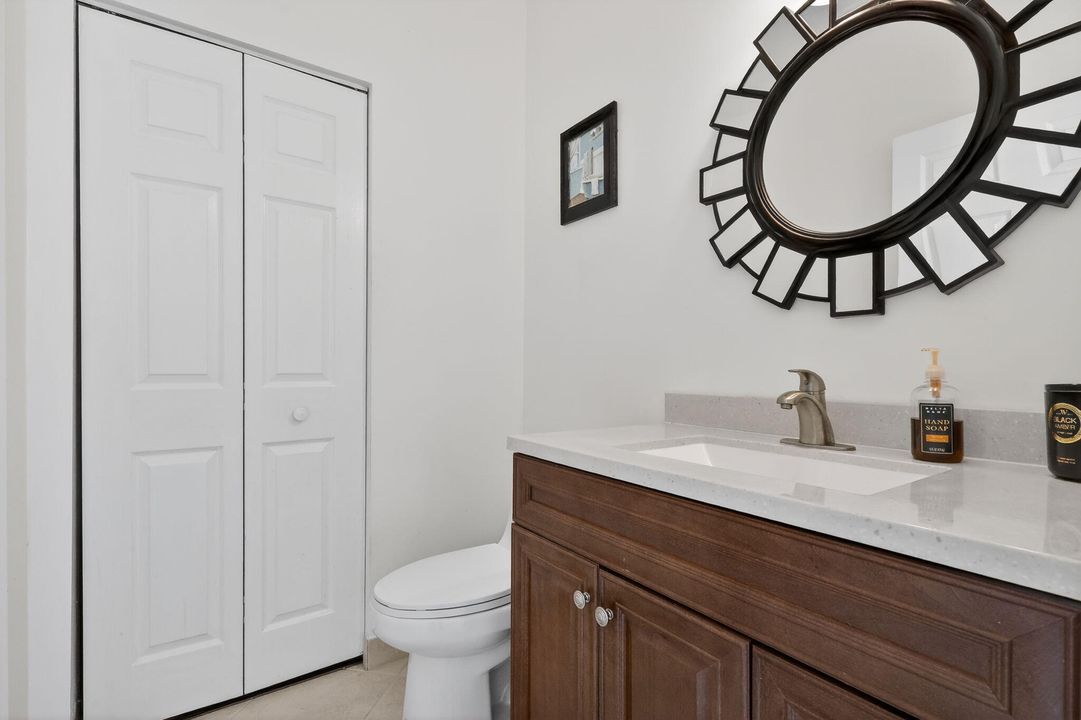 For Sale: $585,000 (3 beds, 2 baths, 1960 Square Feet)