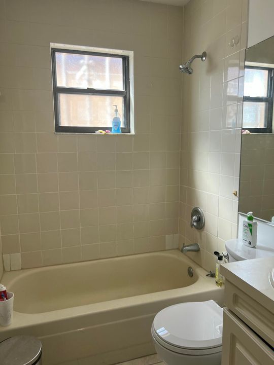 En Venta: $520,000 (3 camas, 2 baños, 1108 Pies cuadrados)