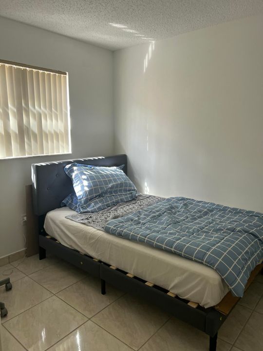 En Venta: $520,000 (3 camas, 2 baños, 1108 Pies cuadrados)