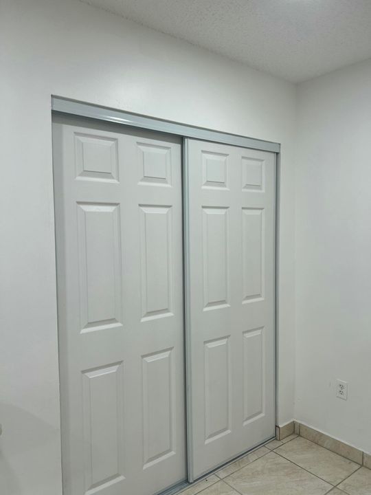 En Venta: $520,000 (3 camas, 2 baños, 1108 Pies cuadrados)