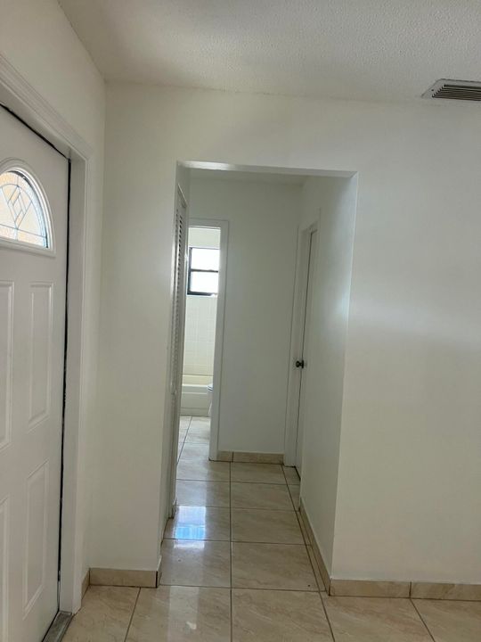 En Venta: $520,000 (3 camas, 2 baños, 1108 Pies cuadrados)