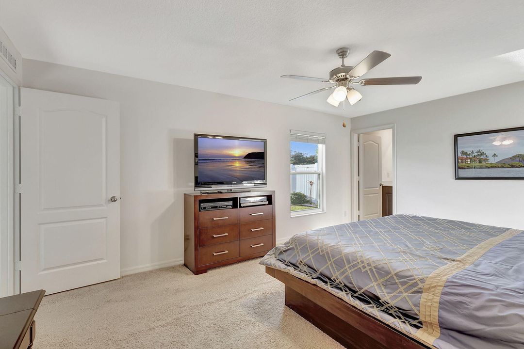 На продажу: $347,000 (3 спален, 2 ванн, 1696 Квадратных фут)