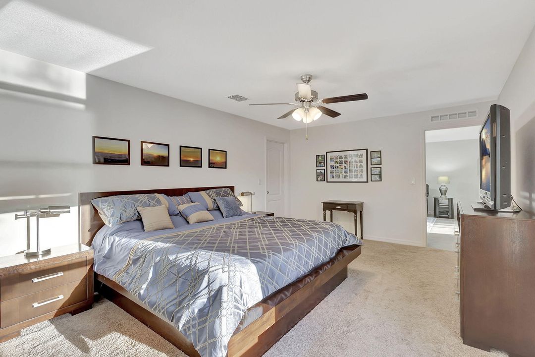 На продажу: $347,000 (3 спален, 2 ванн, 1696 Квадратных фут)