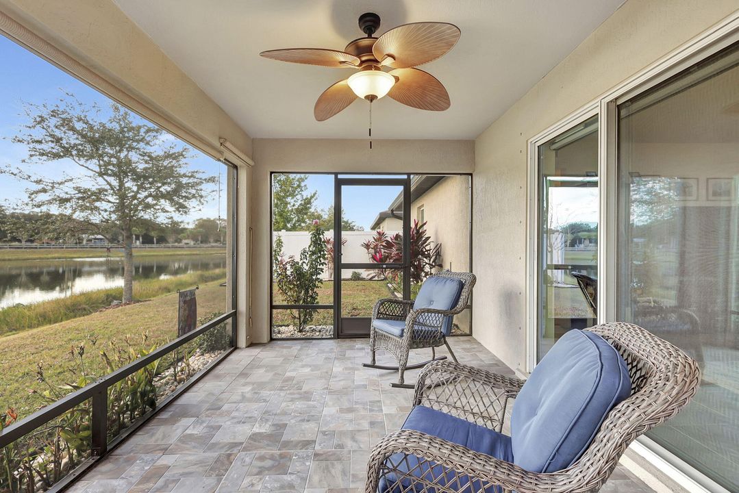 На продажу: $347,000 (3 спален, 2 ванн, 1696 Квадратных фут)