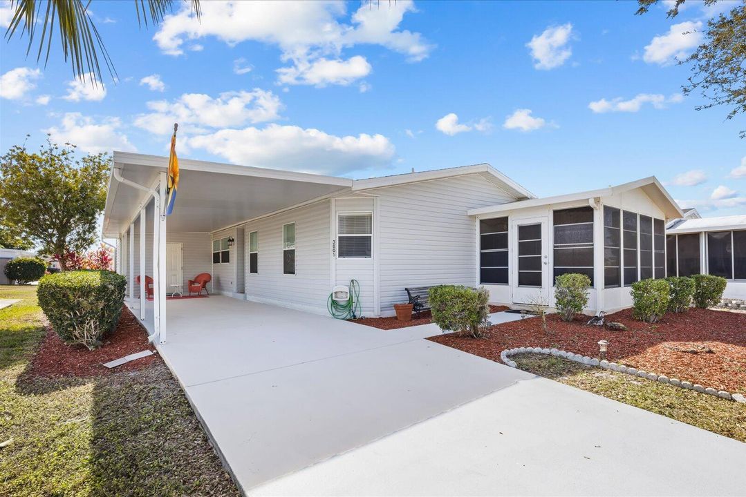 For Sale: $137,900 (3 beds, 2 baths, 1336 Square Feet)