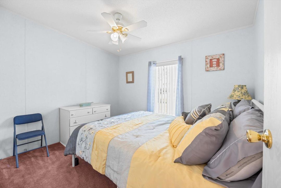 For Sale: $137,900 (3 beds, 2 baths, 1336 Square Feet)