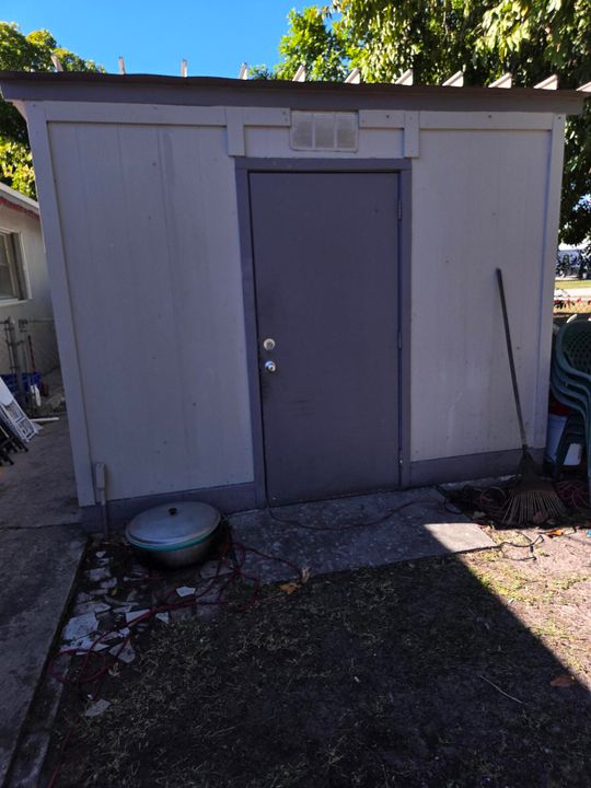 待售: $239,900 (2 贝兹, 2 浴室, 1284 平方英尺)