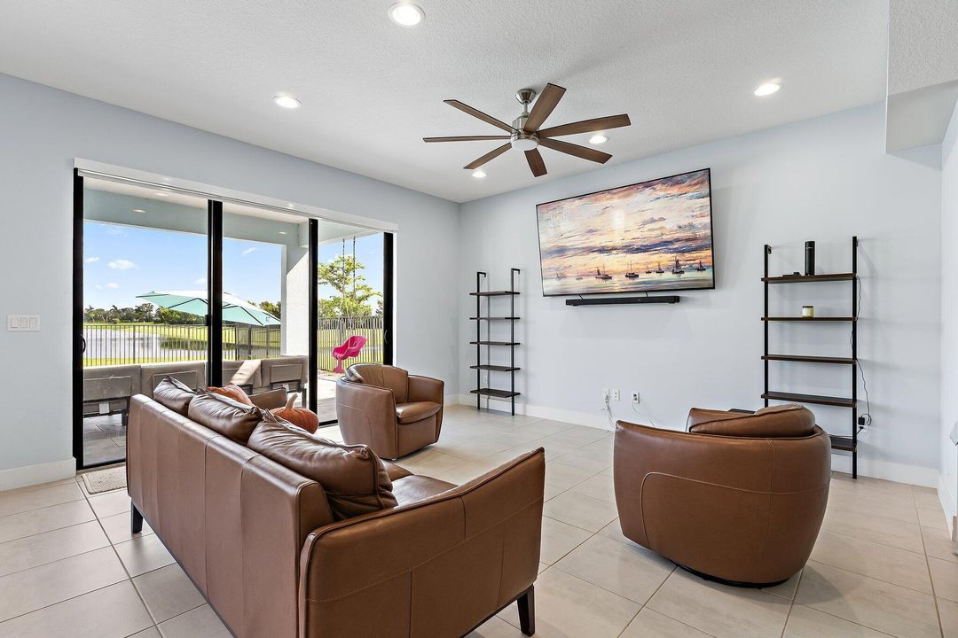 For Sale: $735,000 (4 beds, 3 baths, 2512 Square Feet)