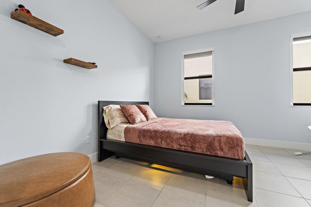 For Sale: $735,000 (4 beds, 3 baths, 2512 Square Feet)