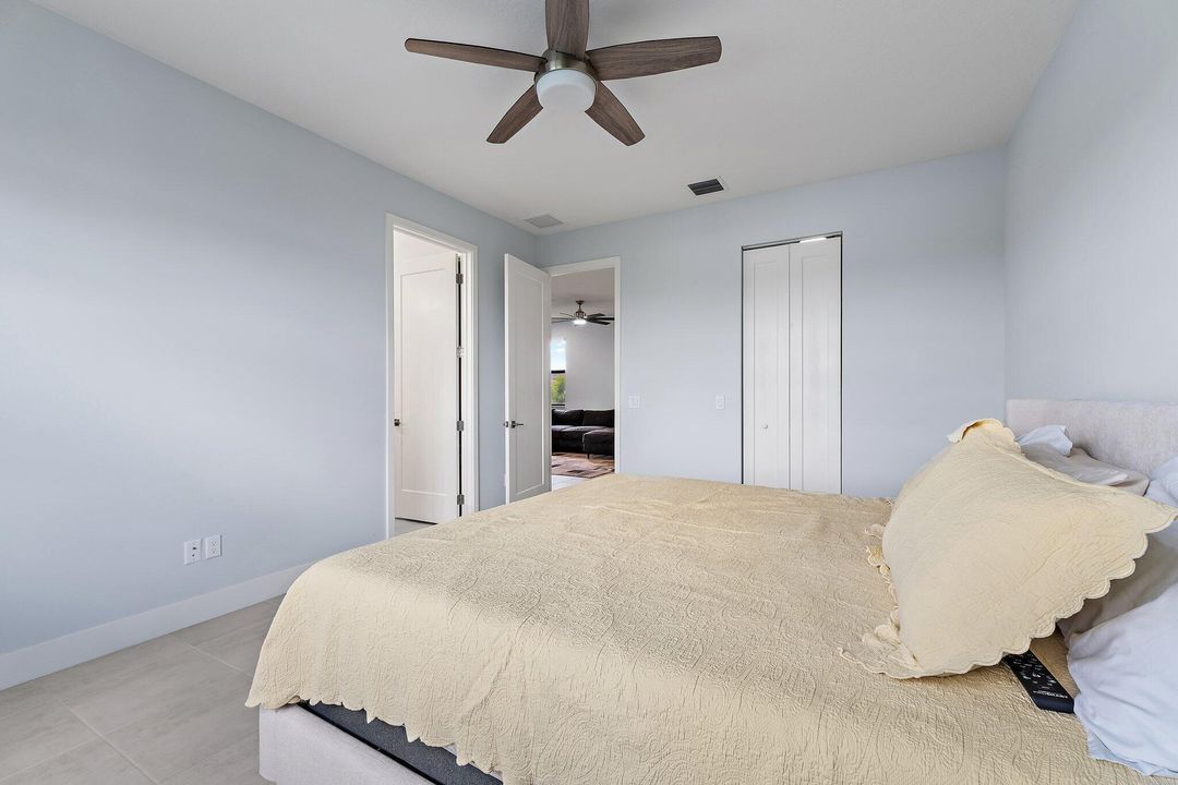 For Sale: $735,000 (4 beds, 3 baths, 2512 Square Feet)