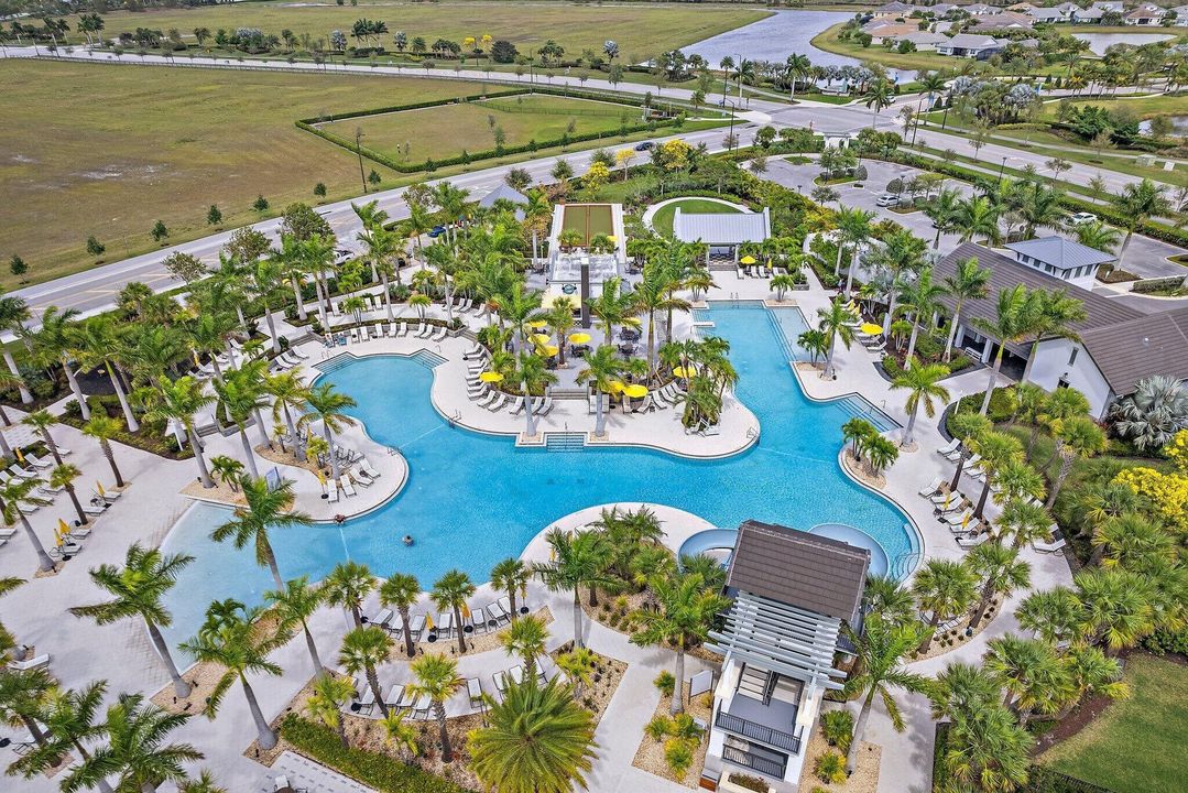 For Sale: $735,000 (4 beds, 3 baths, 2512 Square Feet)