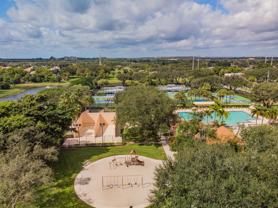 На продажу: $449,900 (3 спален, 2 ванн, 1490 Квадратных фут)