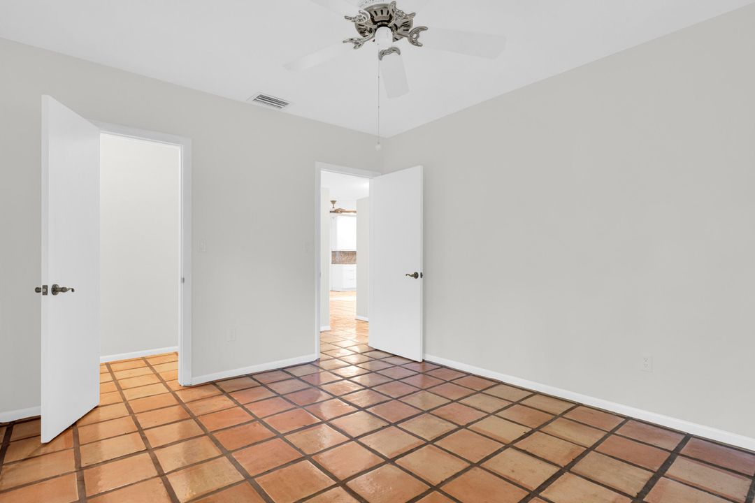 待售: $1,260,000 (4 贝兹, 2 浴室, 1894 平方英尺)