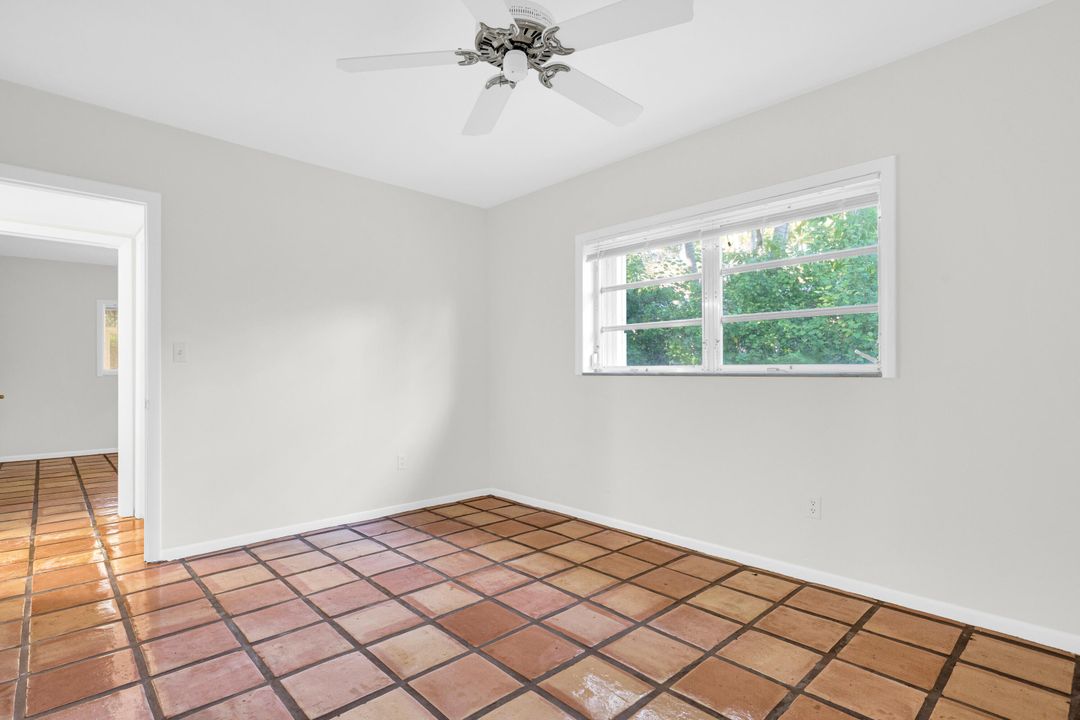 待售: $1,260,000 (4 贝兹, 2 浴室, 1894 平方英尺)