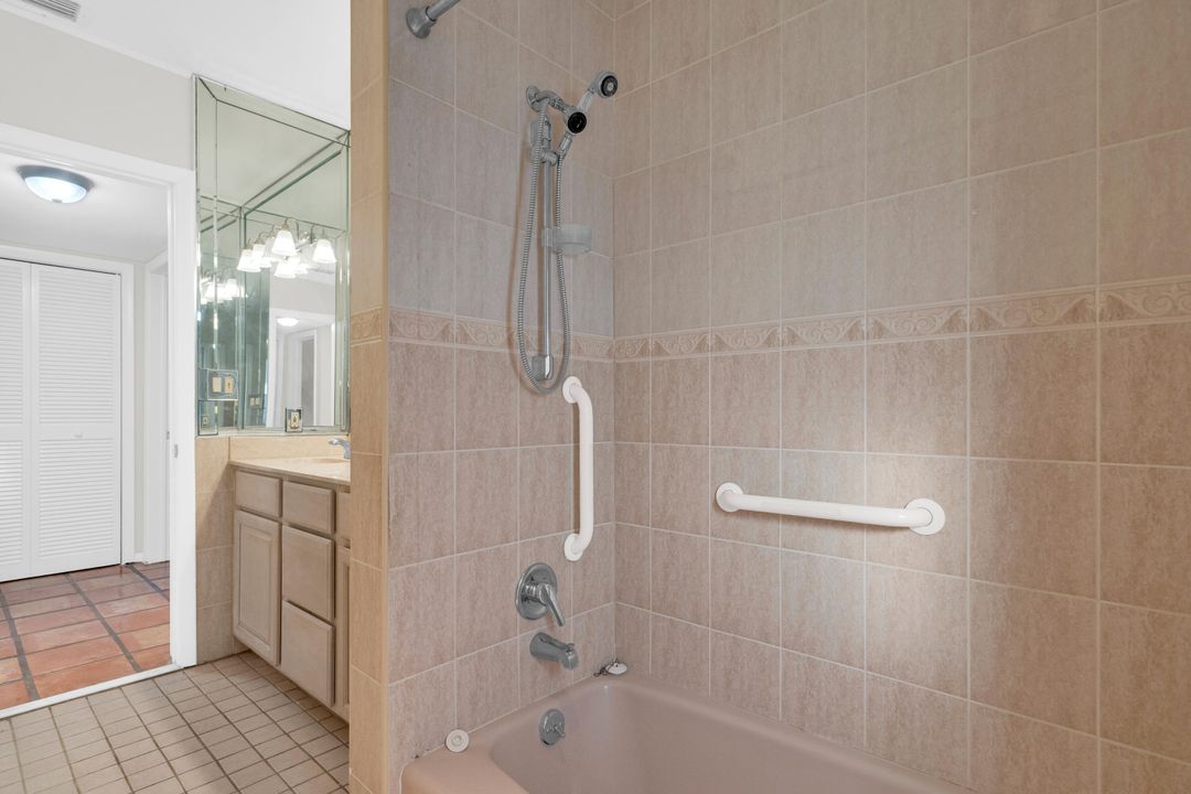 待售: $1,260,000 (4 贝兹, 2 浴室, 1894 平方英尺)