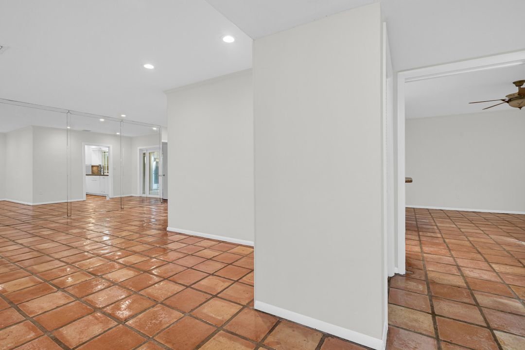 待售: $1,260,000 (4 贝兹, 2 浴室, 1894 平方英尺)