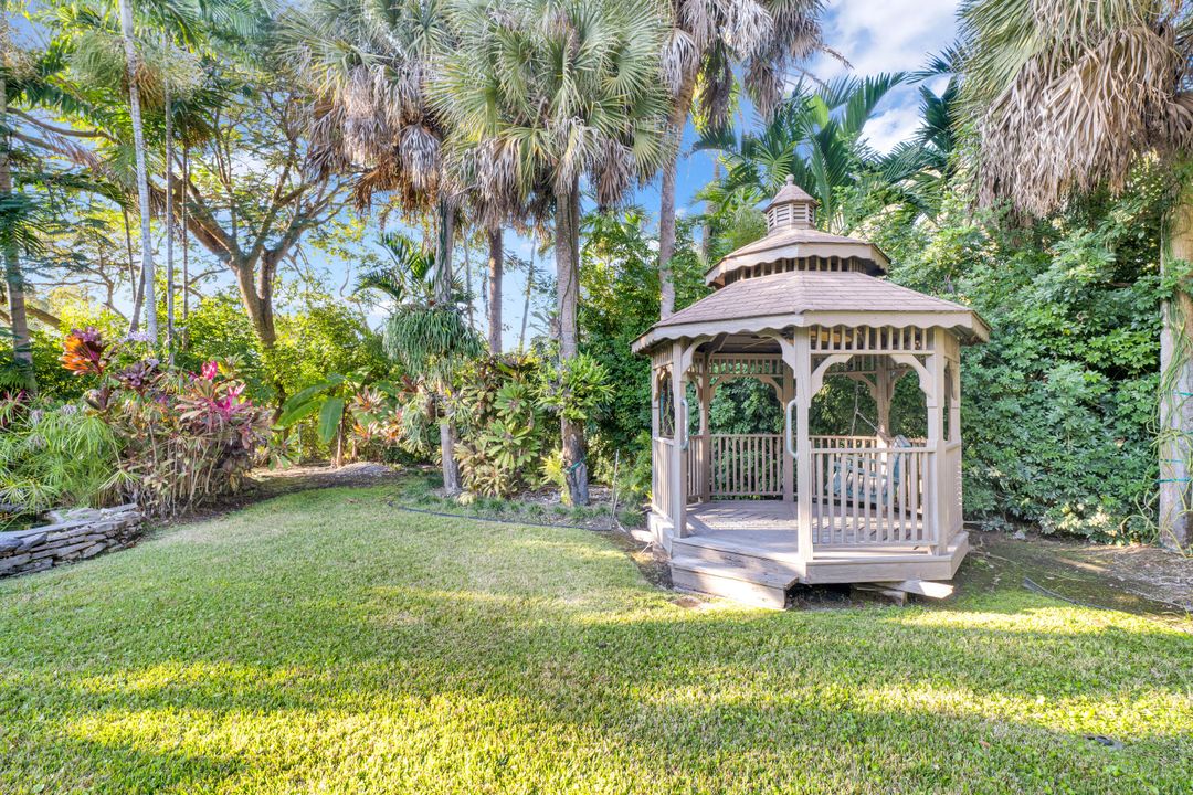 待售: $1,260,000 (4 贝兹, 2 浴室, 1894 平方英尺)