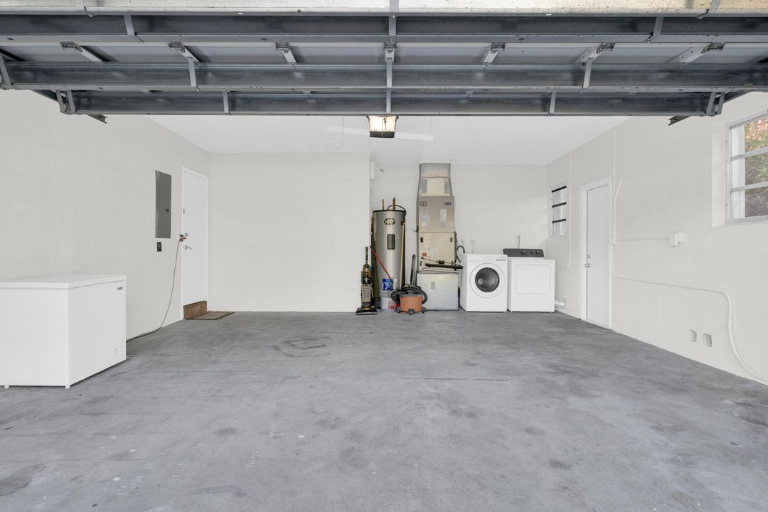 待售: $1,260,000 (4 贝兹, 2 浴室, 1894 平方英尺)