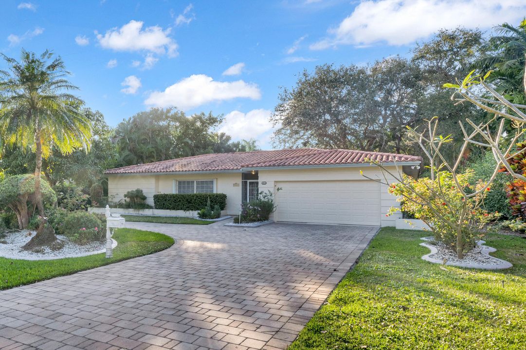 待售: $1,260,000 (4 贝兹, 2 浴室, 1894 平方英尺)