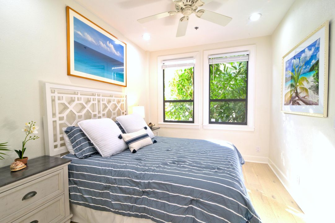 For Sale: $535,000 (1 beds, 1 baths, 389 Square Feet)