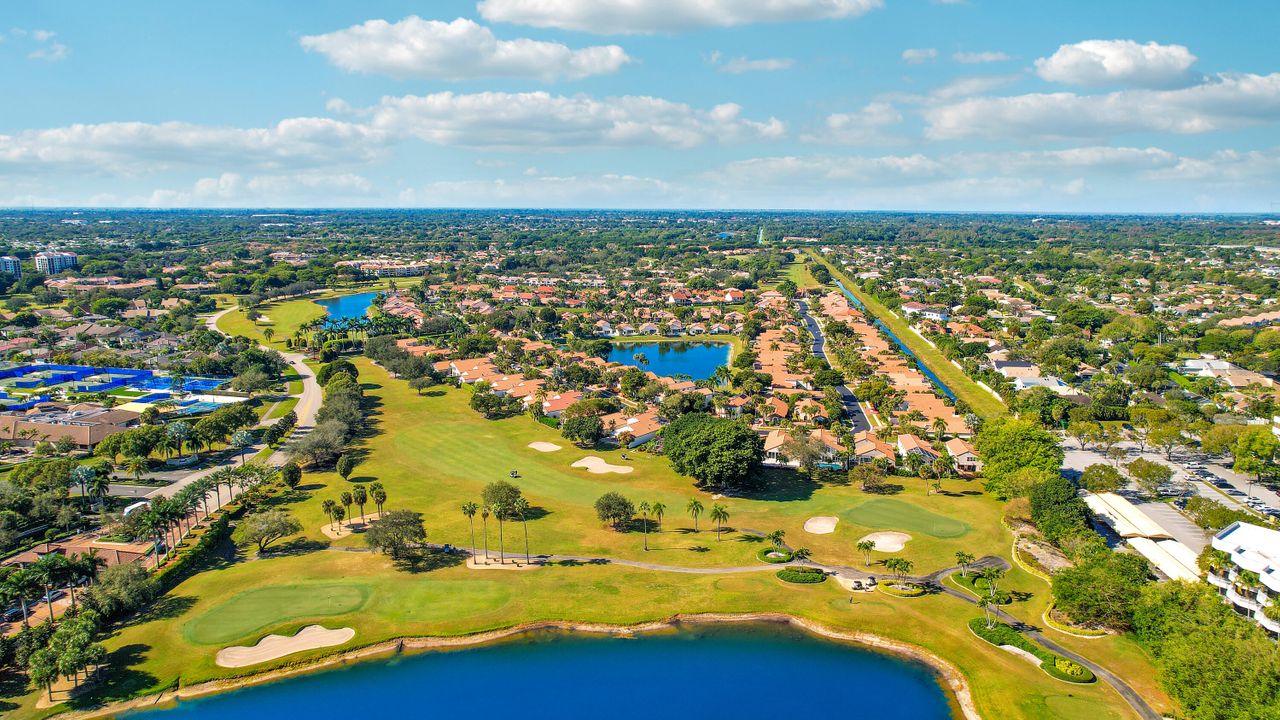 На продажу: $850,000 (3 спален, 2 ванн, 2047 Квадратных фут)