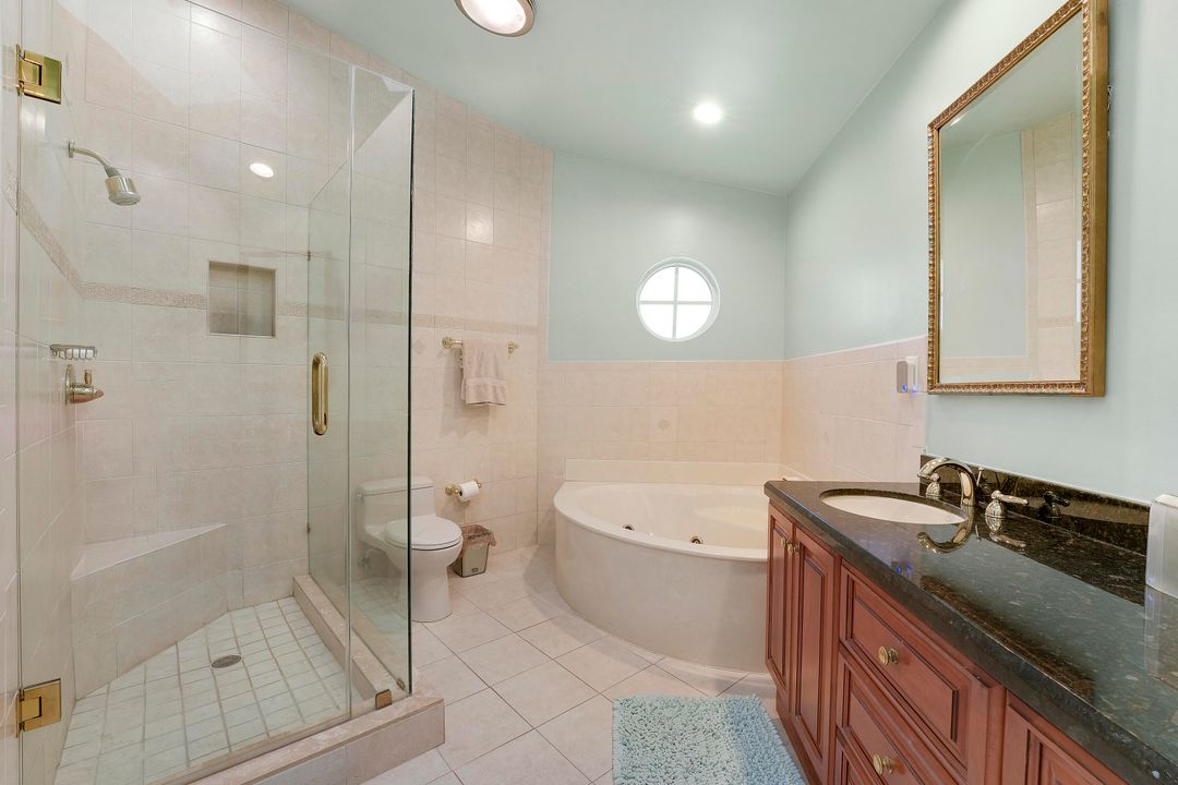 На продажу: $850,000 (3 спален, 2 ванн, 2047 Квадратных фут)