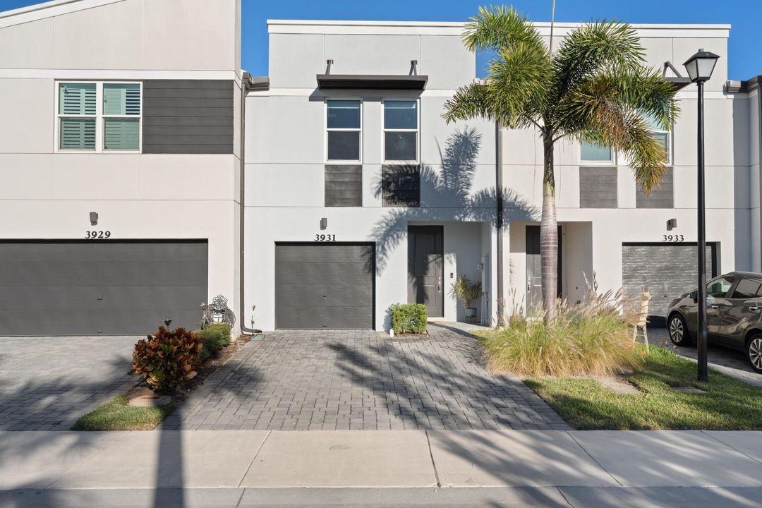 En Venta: $368,000 (3 camas, 2 baños, 1475 Pies cuadrados)