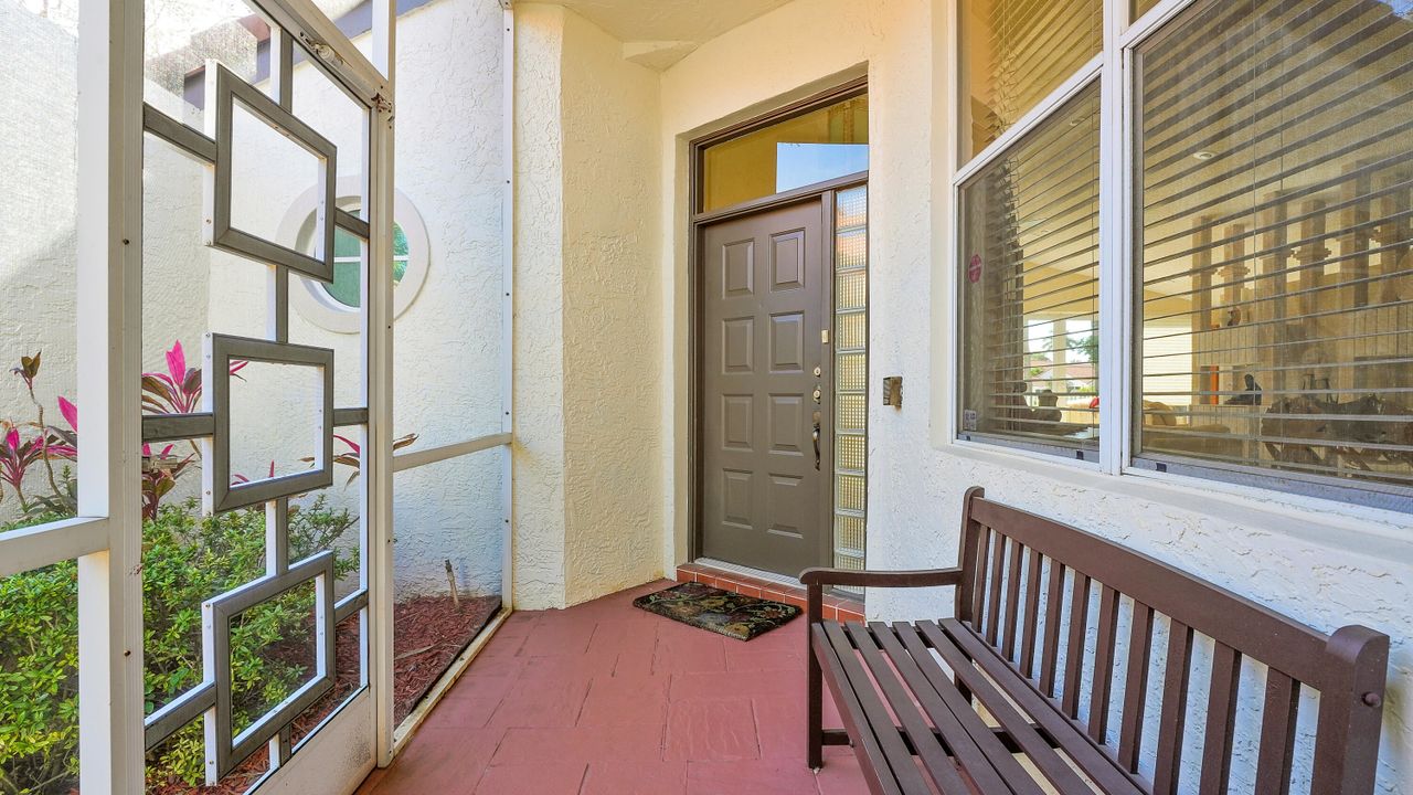 На продажу: $850,000 (3 спален, 2 ванн, 2047 Квадратных фут)