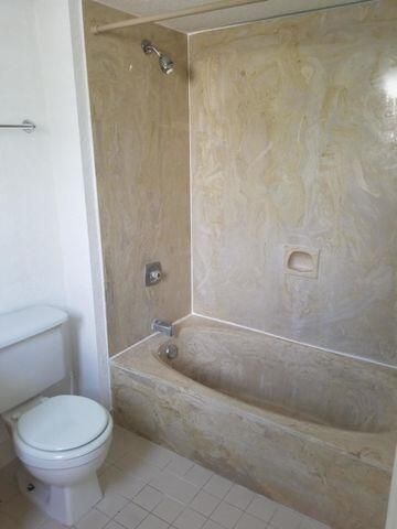 出租: $2,200 (2 贝兹, 2 浴室, 1125 平方英尺)