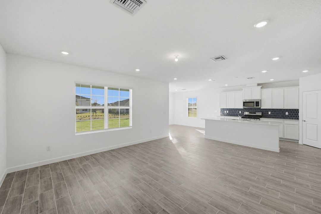 В аренду: $3,750 (4 спален, 3 ванн, 2311 Квадратных фут)