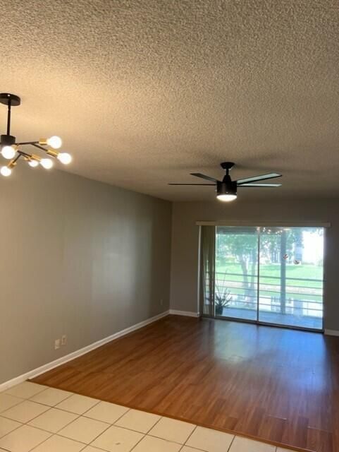 В аренду: $2,100 (2 спален, 2 ванн, 1023 Квадратных фут)