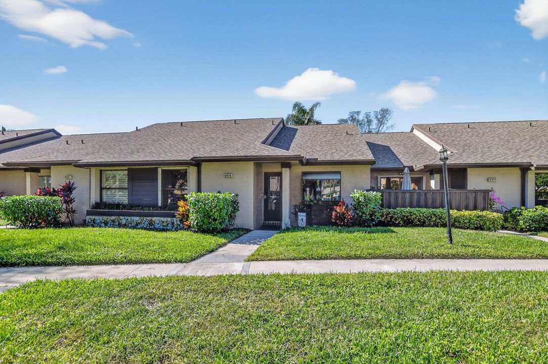 待售: $435,000 (2 贝兹, 2 浴室, 1317 平方英尺)