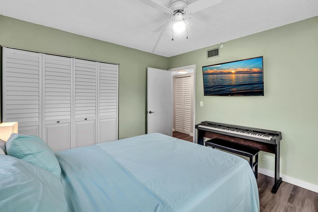 На продажу: $225,000 (2 спален, 2 ванн, 1145 Квадратных фут)