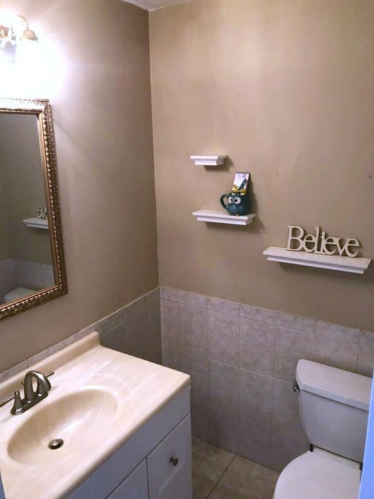 出租: $1,850 (1 贝兹, 1 浴室, 720 平方英尺)