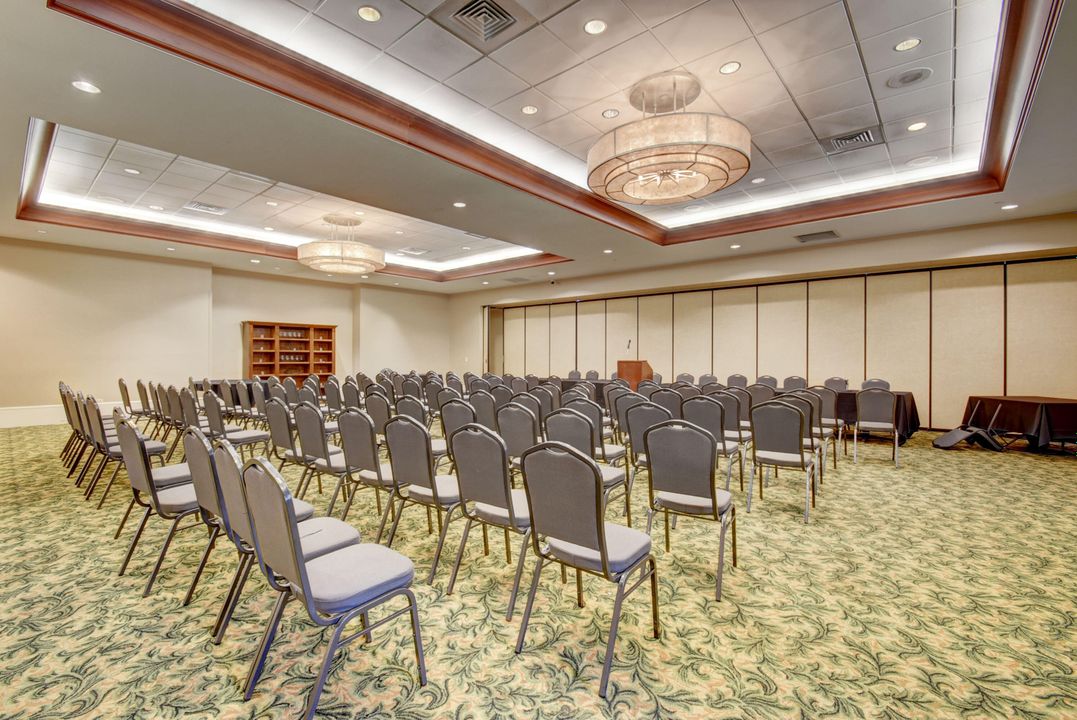 В аренду: $2,800 (2 спален, 2 ванн, 1419 Квадратных фут)