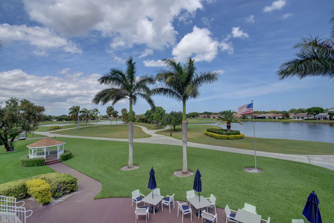 В аренду: $2,800 (2 спален, 2 ванн, 1419 Квадратных фут)