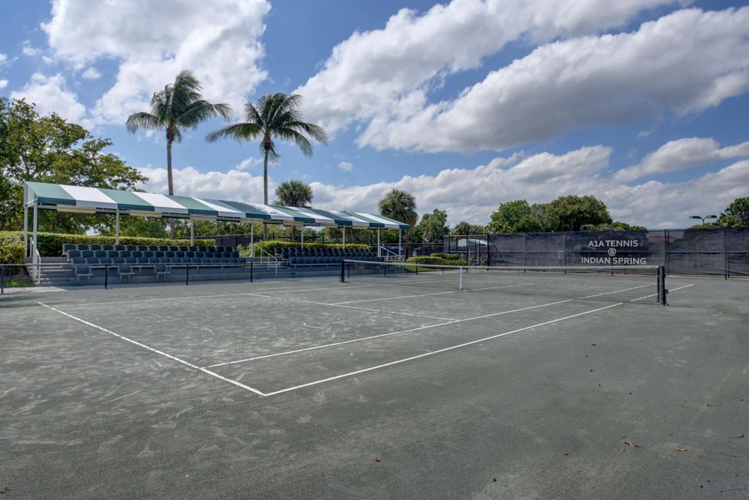 В аренду: $2,800 (2 спален, 2 ванн, 1419 Квадратных фут)