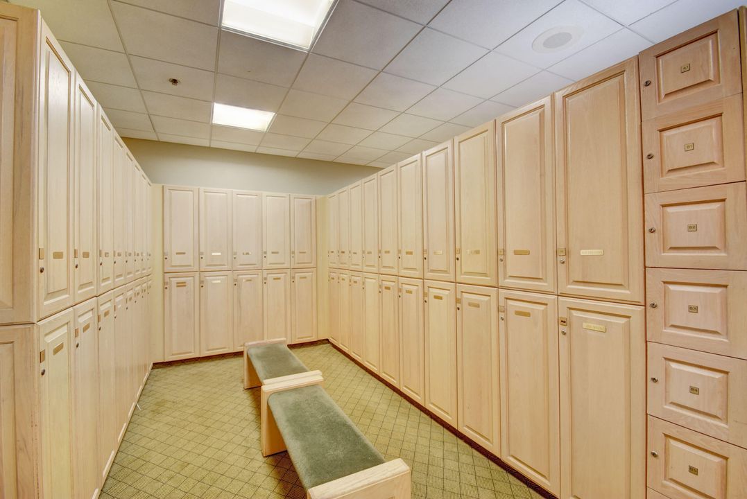 В аренду: $2,800 (2 спален, 2 ванн, 1419 Квадратных фут)