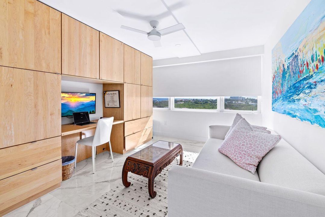 En Venta: $1,550,000 (3 camas, 2 baños, 1868 Pies cuadrados)