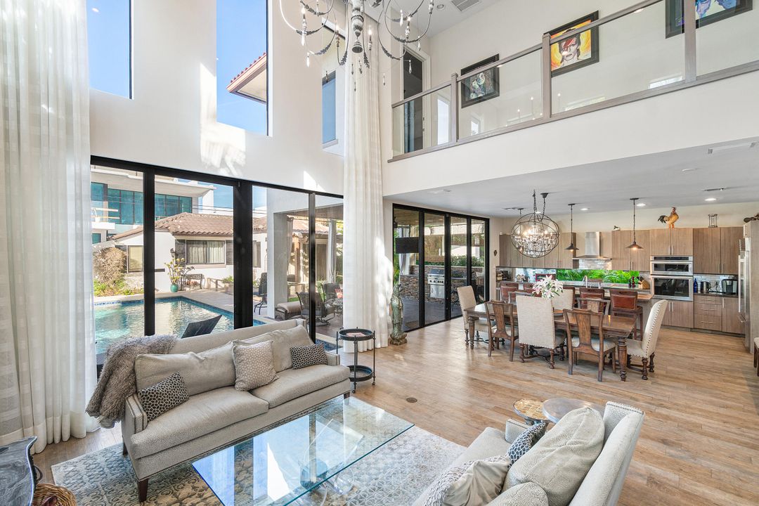 En Renta: $20,000 (4 camas, 4 baños, 3901 Pies cuadrados)