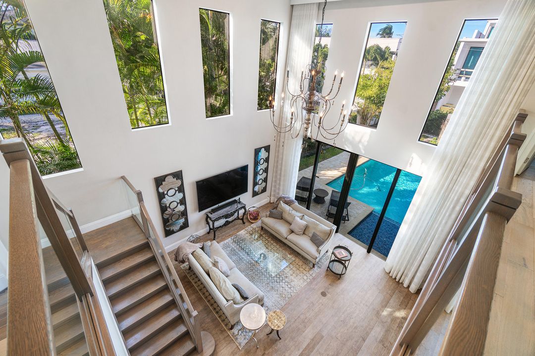 En Renta: $20,000 (4 camas, 4 baños, 3901 Pies cuadrados)