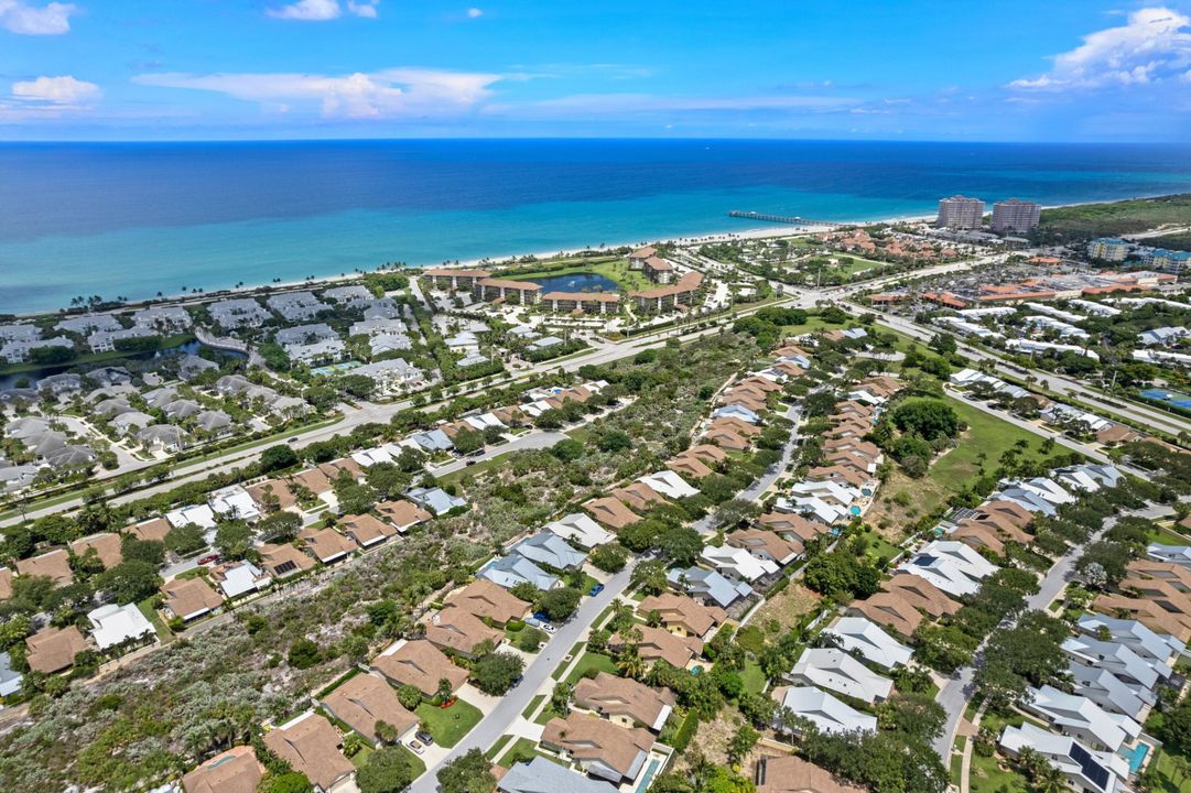 出租: $8,900 (3 贝兹, 2 浴室, 1999 平方英尺)