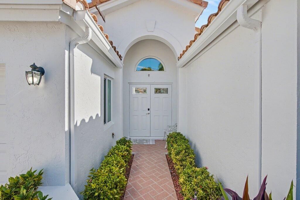 For Sale: $508,886 (3 beds, 2 baths, 2374 Square Feet)