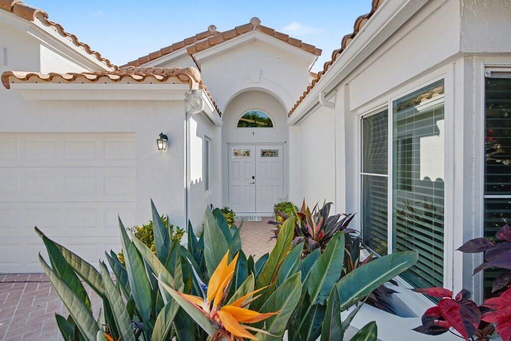 For Sale: $508,886 (3 beds, 2 baths, 2374 Square Feet)