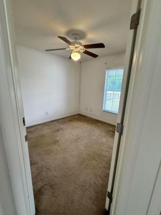 En Renta: $2,300 (3 camas, 2 baños, 1408 Pies cuadrados)