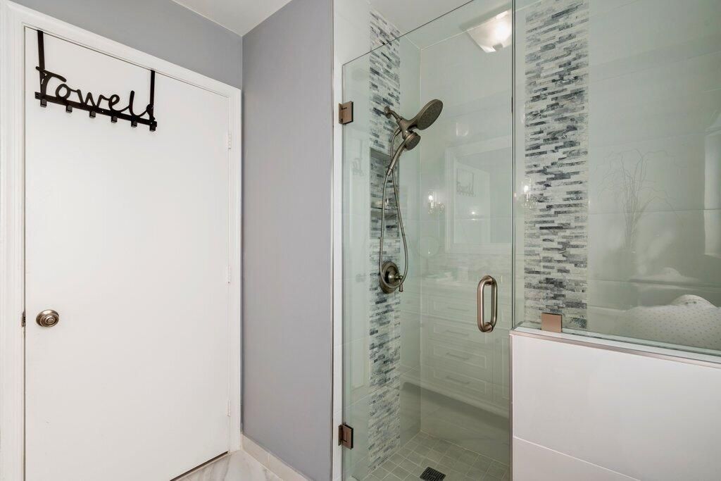 For Sale: $508,886 (3 beds, 2 baths, 2374 Square Feet)