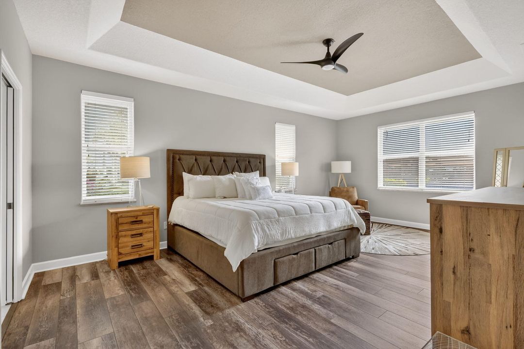 待售: $3,995,000 (3 贝兹, 2 浴室, 2288 平方英尺)