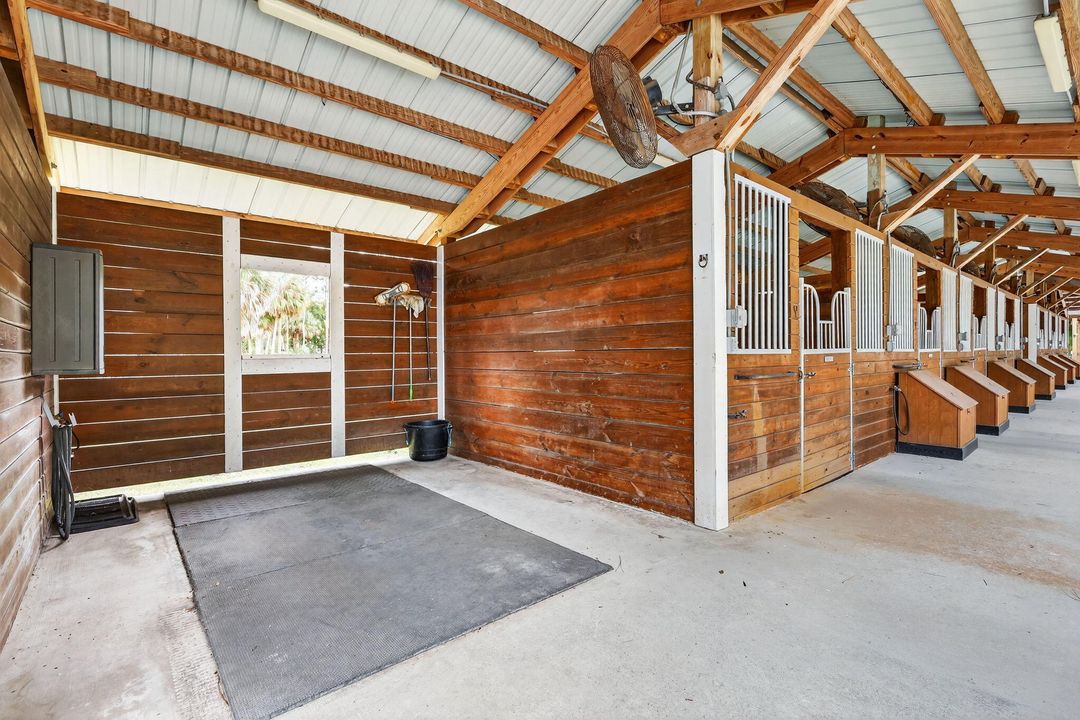 待售: $3,995,000 (3 贝兹, 2 浴室, 2288 平方英尺)